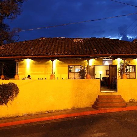 La Posada Coban Exterior photo